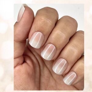 Red Aspen 💅 Julie is Energized Press on Nails.